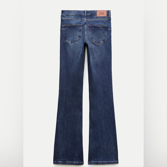 ZARA LOW RISE CONTOUR BOOTCUT JEANS 42 - Picture 6 of 7